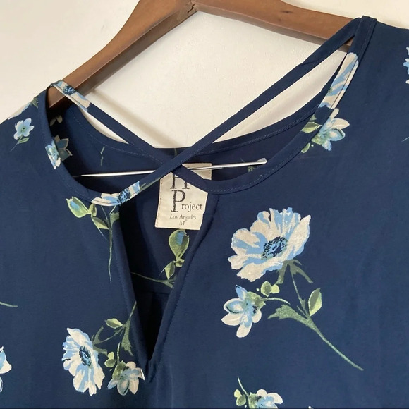 ANTHROPOLOGIE Blouse Long Sleeve Blue Floral Slight Sheer Haute Project - Picture 2 of 10